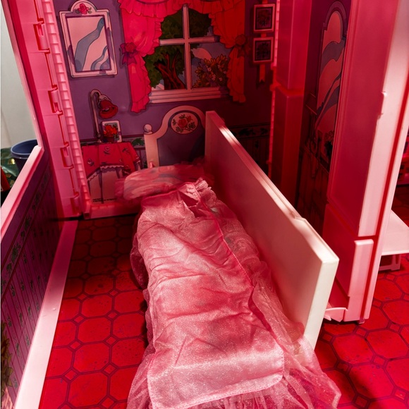 Vintage Barbie Fold ‘N Fun Home Dream House 1992 Mattel - Picture 5 of 11